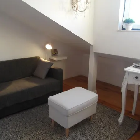 Chez' L Guest house *
