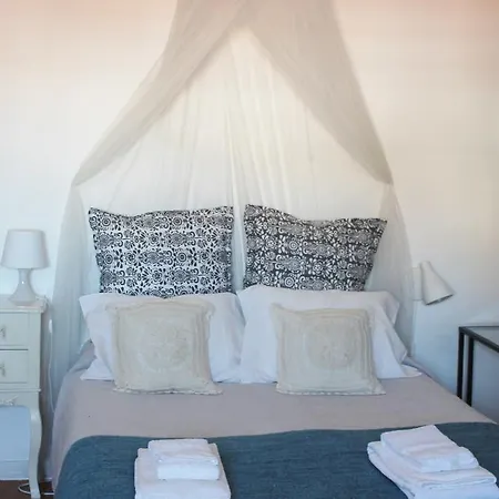 Chez' L Guest house *